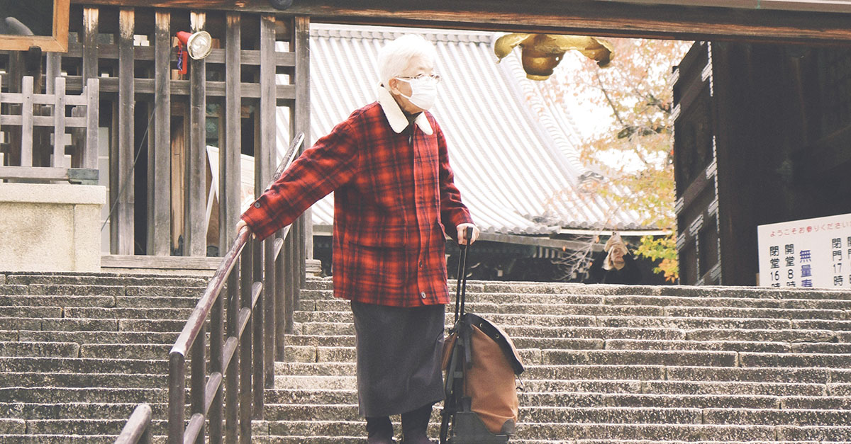 Au Japon, vieillissement rime souvent avec solitude.
