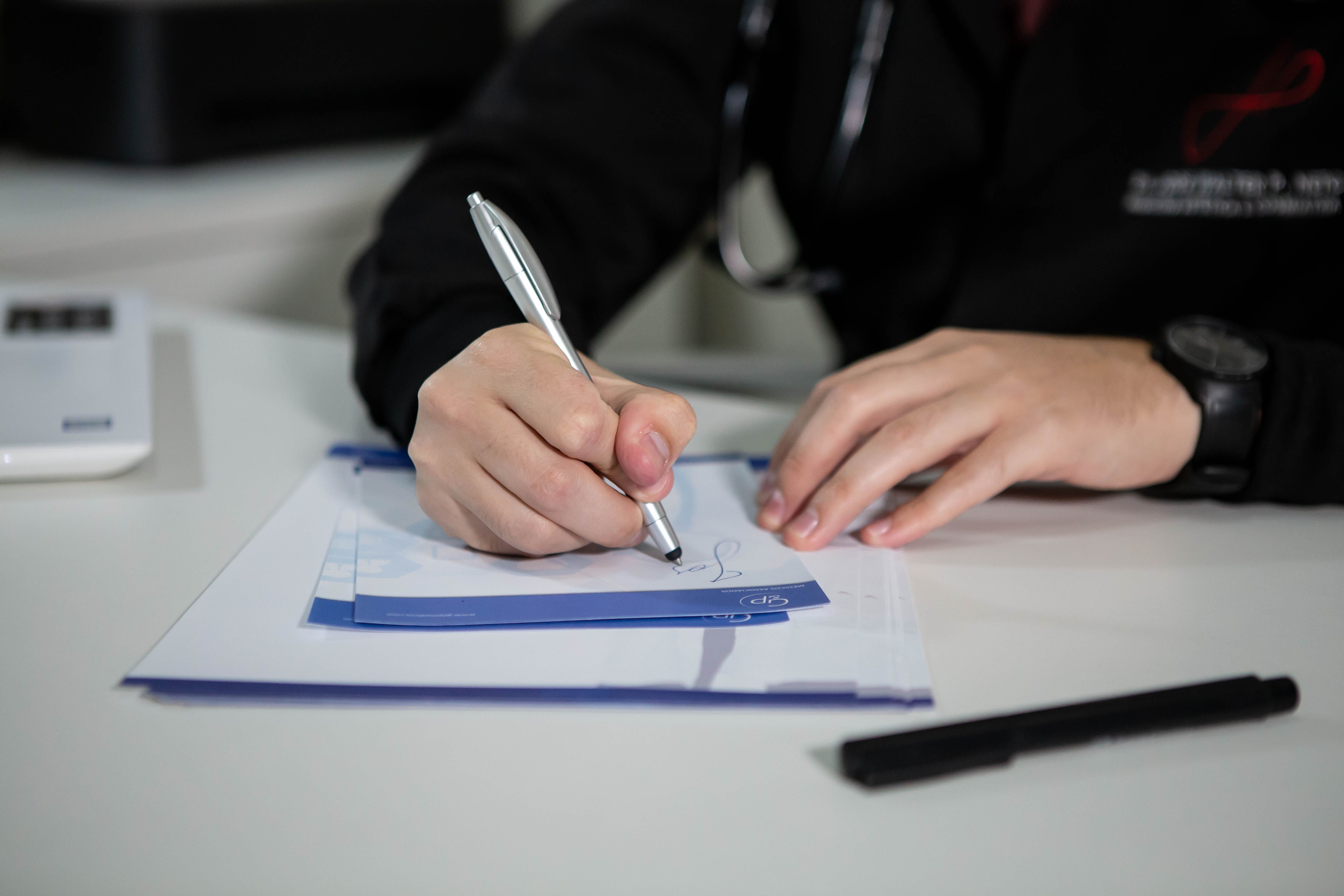 Dans une PME, une seule absence de longue durée peut peser jusqu\u2019à 1,5% de la masse salariale.