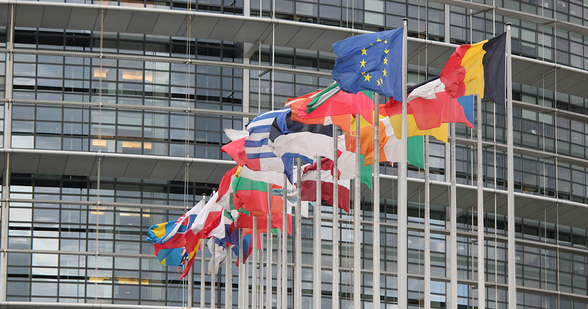 Parmi les 27, seize Etats préfèrent le maintien d’un cadre peu contraignant.