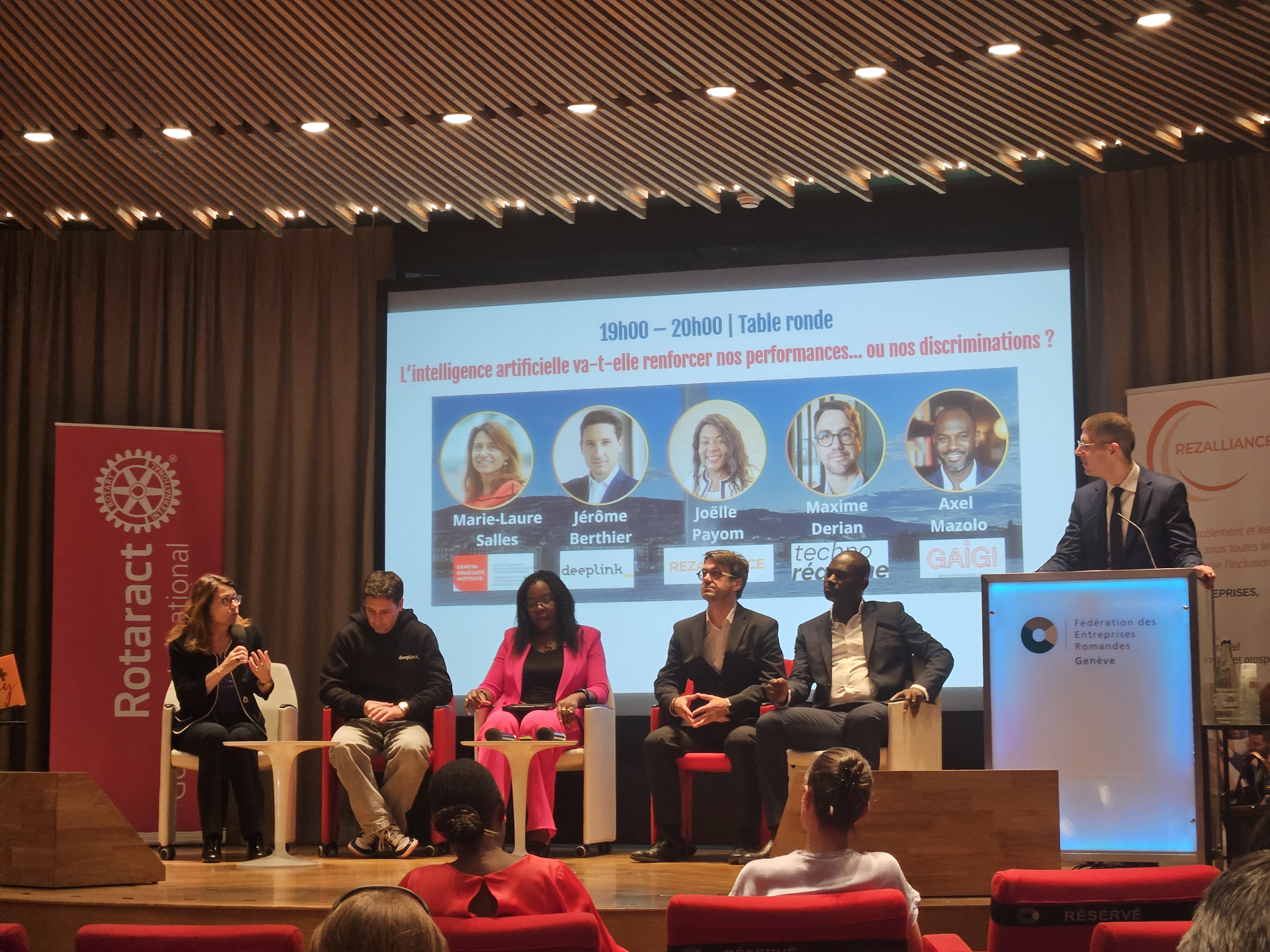 Table ronde lors de la Journée internationale contre le harcèlement et pour l’inclusion dans le monde du travail, le 21 mai dernier à la FER Genève.