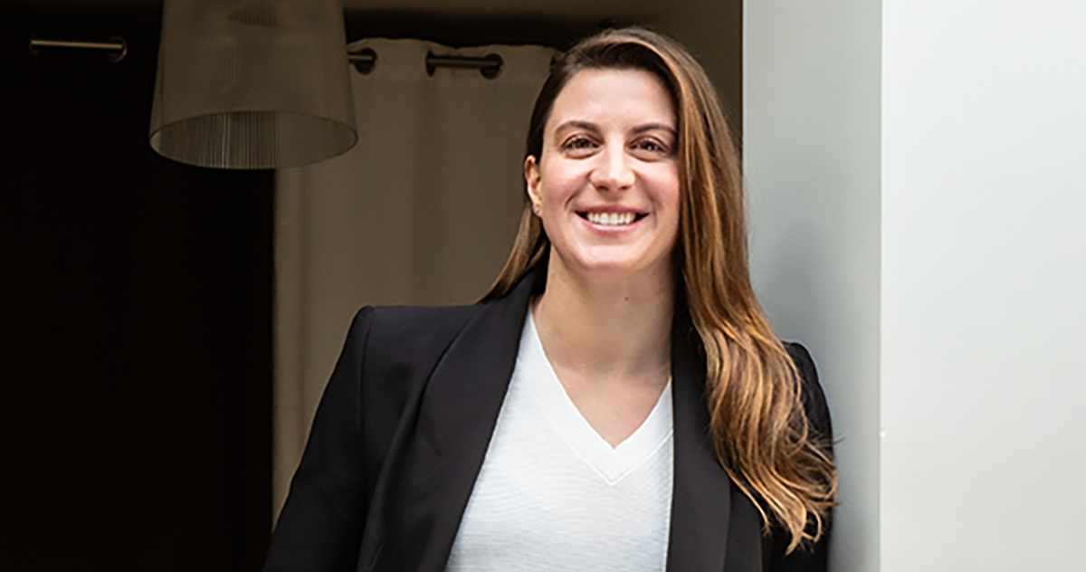 Charlotte Bonnet: de nombreuses médailles jalonnent son parcours dans le domaine olympique de la natation. Elle met dorénavant son expérience au service  des entreprises.