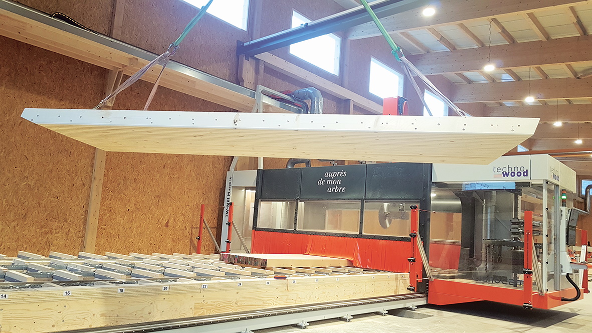 La construction en bois se développe.